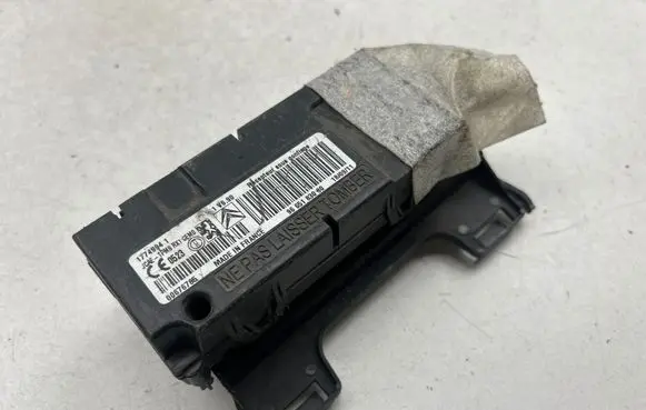 Peugeot 5008 Bluetooth control unit module 9665183080