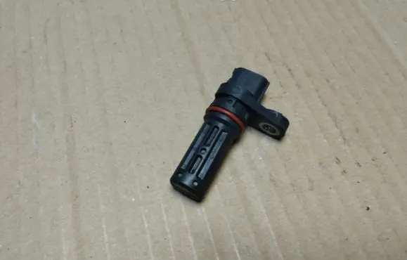 Honda CR-V Crankshaft position sensor J5T30172