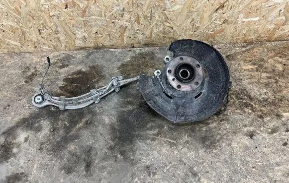 BMW 5 F10 F11 Rear wheel hub 6793770