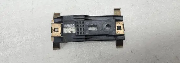 Honda CR-V Rear parking sensor holder (PDC) 1882970120