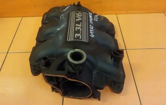 Chrysler Voyager Intake manifold 04781395AH SSACY