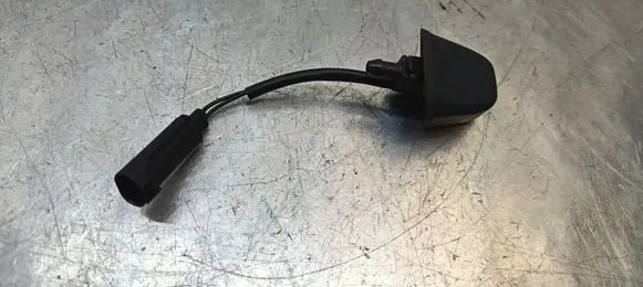 BMW 3 E92 E93 Windshield washer spray nozzle 8365385