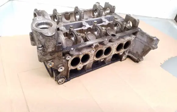 Ford Ecosport Engine head cm5g6090gf