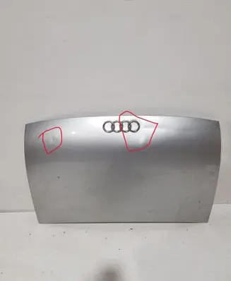 Audi TT Mk1 Tailgate/trunk/boot lid 8N7827023D