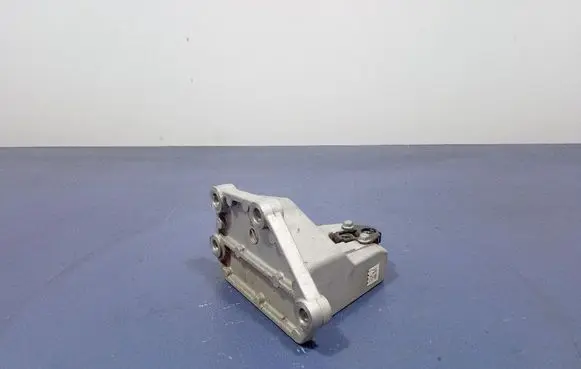 KIA Sportage Engine mount vacuum valve 