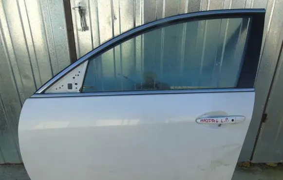 Mazda 6 Front door