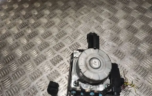 BMW 4 F32 F33 ABS Pump 6871110