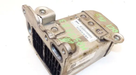 Renault Master III EGR valve cooler 147353457R (A73)