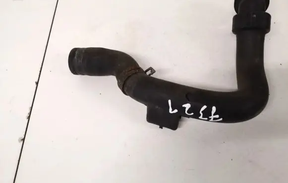 Skoda Superb B5 (3U) Engine coolant pipe/hose 8d0121101ad