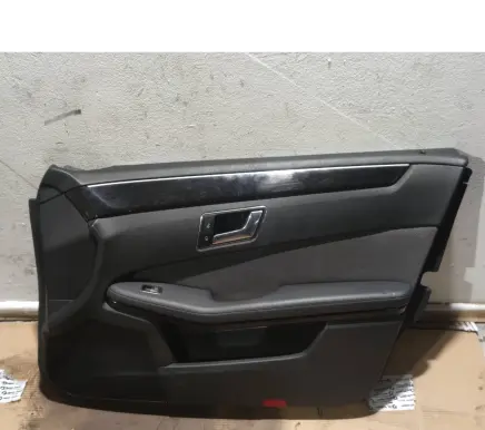 Mercedes-Benz E W212 Front door card panel trim 0008143270 2125406905