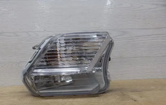 Ford Escape II Front fog light GV4413B220A
