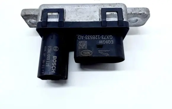 Land Rover Range Rover Evoque L538 Glow plug pre-heat relay GX7312B533AD
