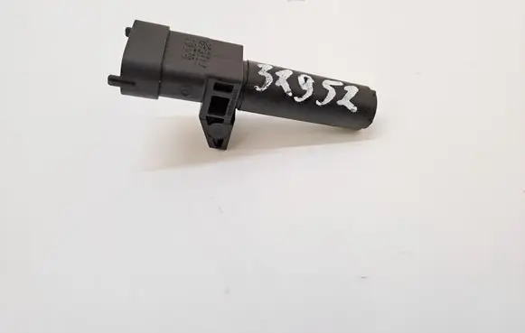 Mercedes-Benz E W212 Crankshaft position sensor A2761530128