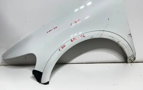 Volvo C30 Fender