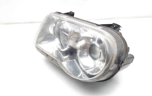 Chrysler 300 - 300C Headlight/headlamp 89032133