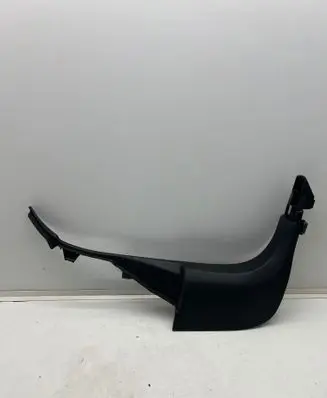Foot area side trim