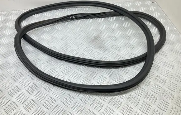 Audi A6 S6 C7 4G Front door rubber seal 