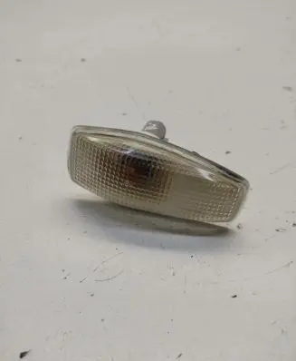 Hyundai Santa Fe Front fender indicator light E130150290