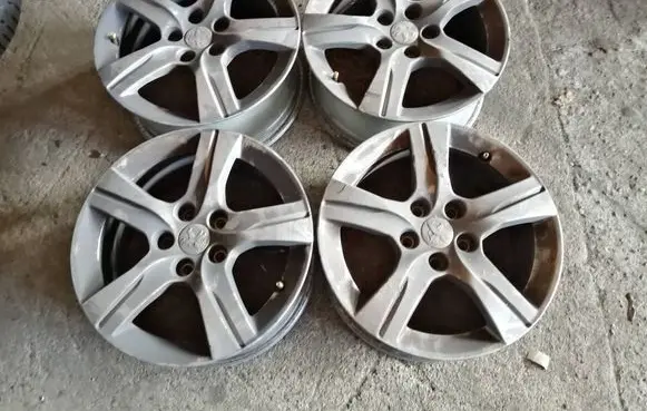 Peugeot 508 R16 alloy rim 9671401180