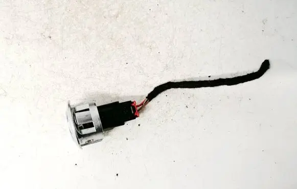 Ford Grand C-MAX Engine start stop button switch AM5111584AAW