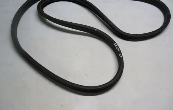 Skoda Fabia Mk2 (5J) Rubber seal loading door 5J9867367D