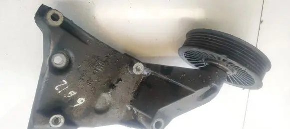 Opel Astra G Engine mounting bracket 24459840