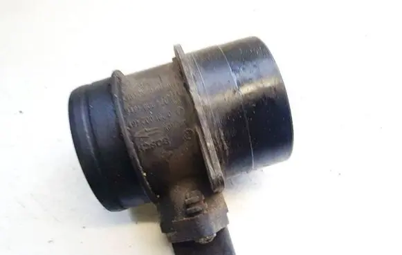 Volkswagen Touareg I Mass air flow meter 0281002461 074906461B
