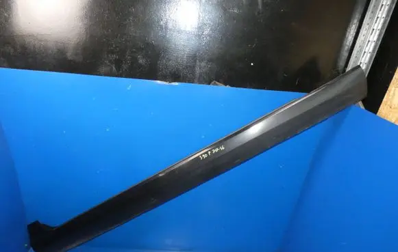 Volvo S90, V90 Sill 31386126