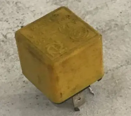 Opel Zafira A Other relay 03447012