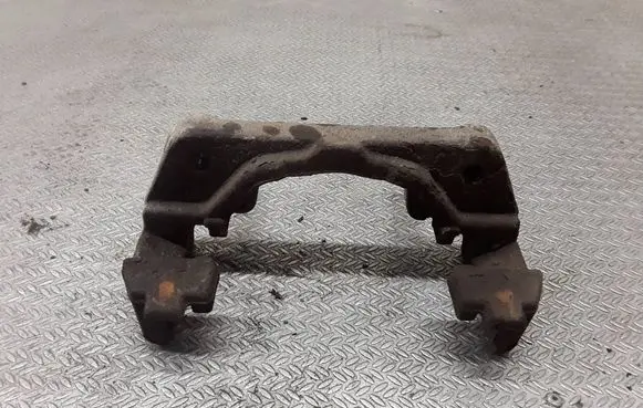 BMW 5 E60 E61 Front Brake Caliper Pad/Carrier 