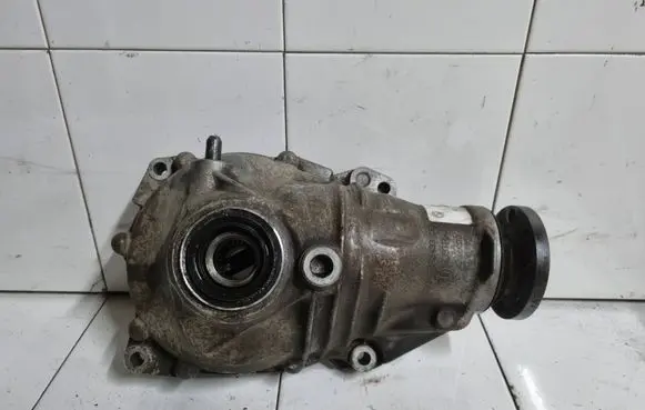 BMW 5 E60 E61 Front differential 7533008 EA162T