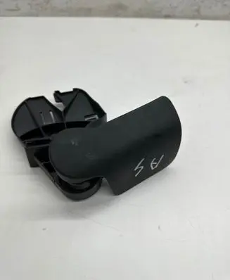 Audi A4 S4 B8 8K Engine bonnet (hood) release handle 8T1823633