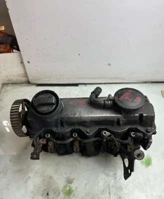 Skoda Octavia Mk1 (1U) Engine head 038103373E