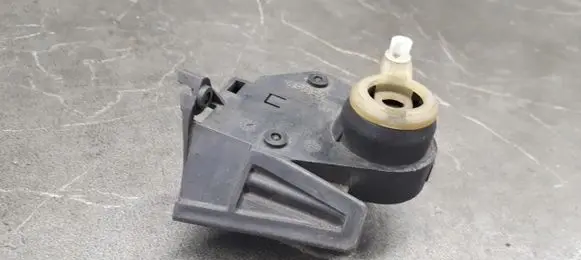 BMW 3 E46 Headlight level adjustment motor 6934823