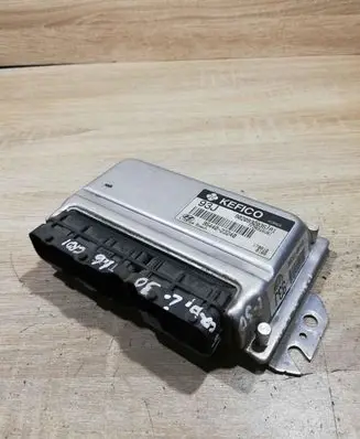 Hyundai i30 Gearbox control unit/module 9544023240 93J