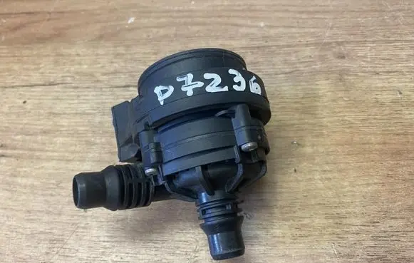 BMW 5 G30 G31 G38 Electric auxiliary coolant/water pump 6834923