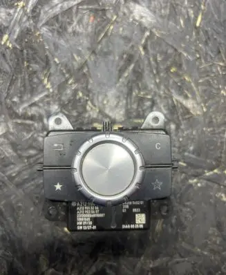Mercedes-Benz E W212 Head unit multimedia control A2129007619 A2129020607 A2129013206