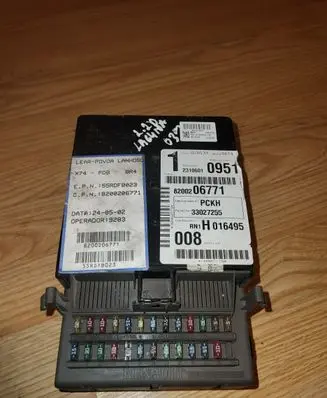Renault Laguna II Fuse module 8200206771 55RDFB023 23106010951