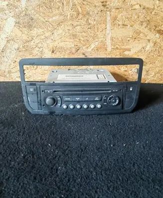 Citroen C5 Radio/CD/DVD/GPS head unit 9666968177