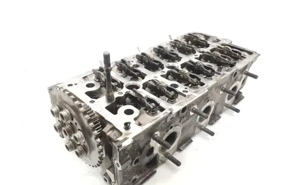 Volkswagen Touareg III Engine head 0594BP