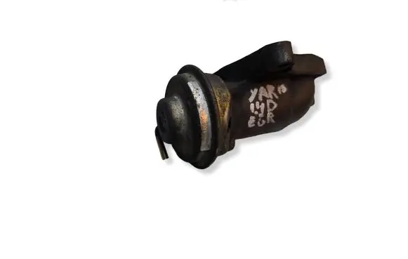 Toyota Yaris EGR valve 2562033010