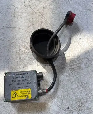 BMW 3 E46 Headlight ballast module Xenon 5DV00776011 5DV00776001