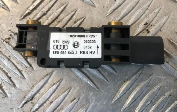 Audi A6 S6 C5 4B Airbag deployment crash/impact sensor 8E0959643A 050303 0231800FPPC5