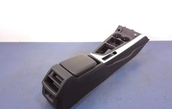 Audi A5 8T 8F Center console 8W1864261C