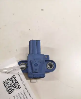 Volkswagen Golf V Airbag deployment crash/impact sensor 1K0955557A