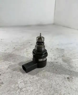 Fuel pressure regulator