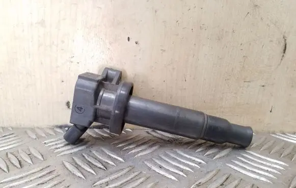 Toyota Corolla E120 E130 High voltage ignition coil 9008019019