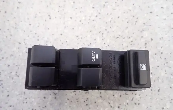 Hyundai ix20 Other switches/knobs/shifts 