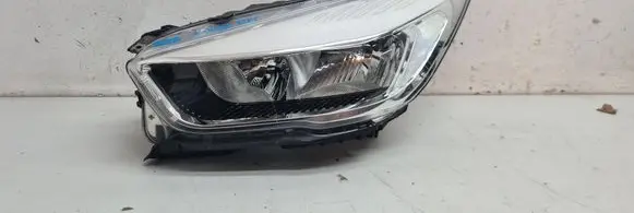 Ford Kuga II Headlight/headlamp GV4113W030AG