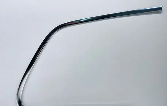 Volkswagen Touareg II Rear side glass trim 7P6853996